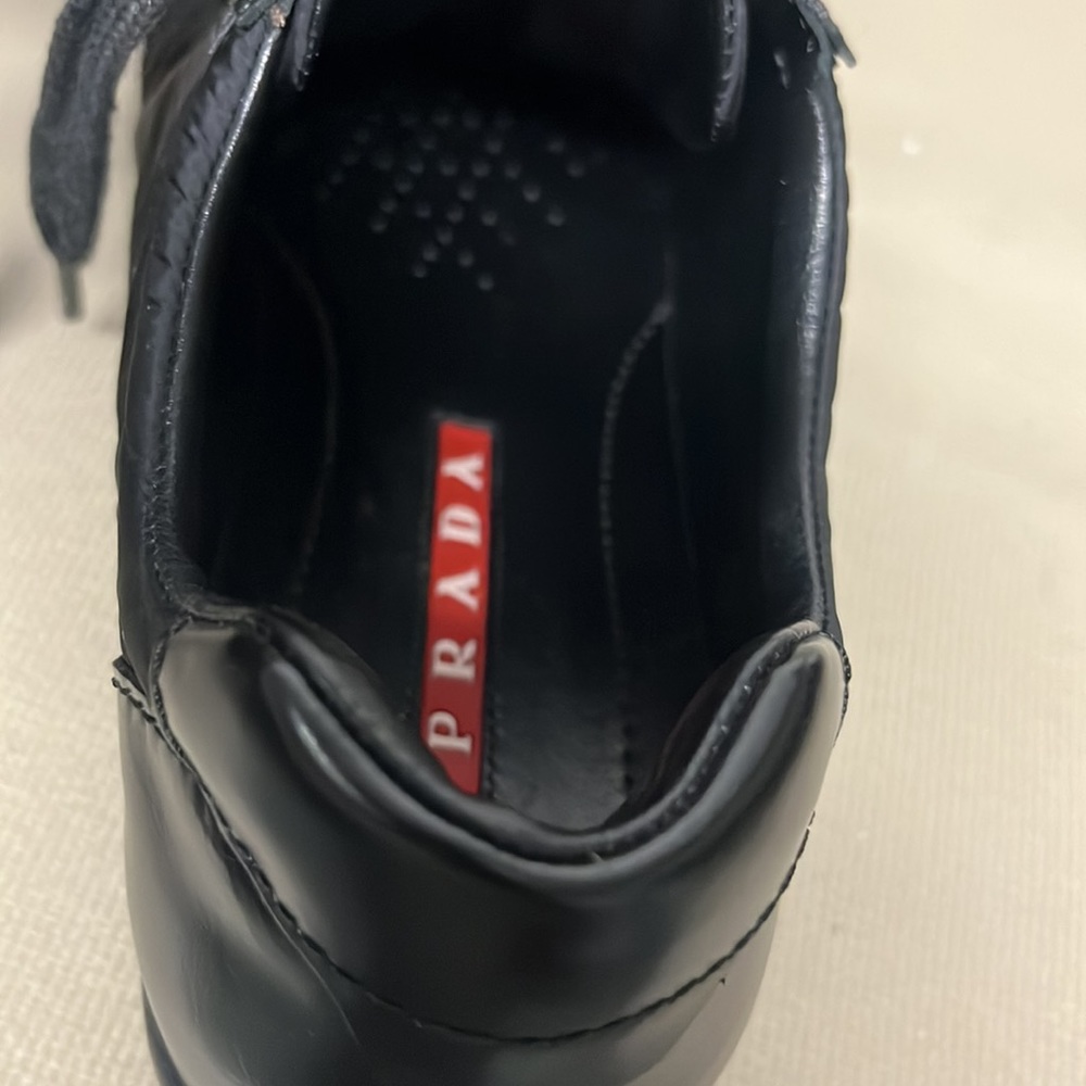 Shoes - Picture 2 of 4